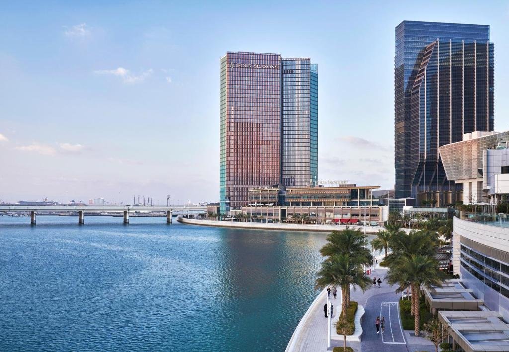 Four Seasons Private Residences